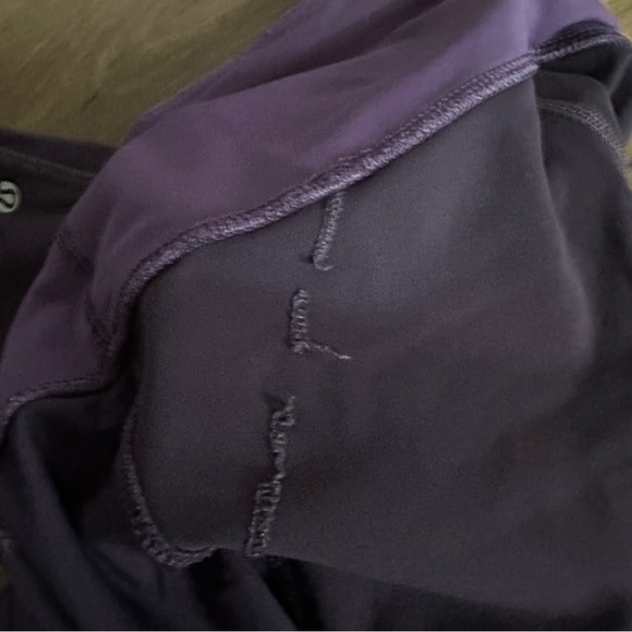 Lululemon Rebel Runner Crop Black Grape Wee Stripe Heathered - Size 4 - Picture 14 of 15